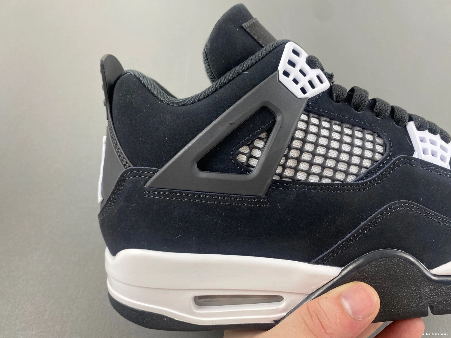 4 THUNDER JORDAN AIR RETRO FQ8138-001 'WHITE 0524